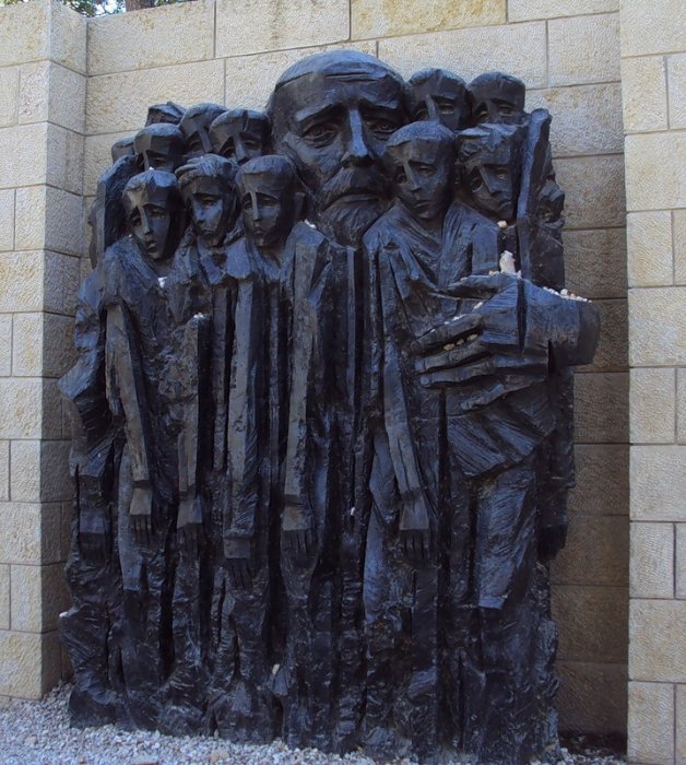 Пам'ятник Янушу Корчаку в Єрусалимі